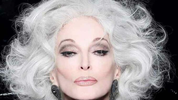 Carmen Dell’Orefice